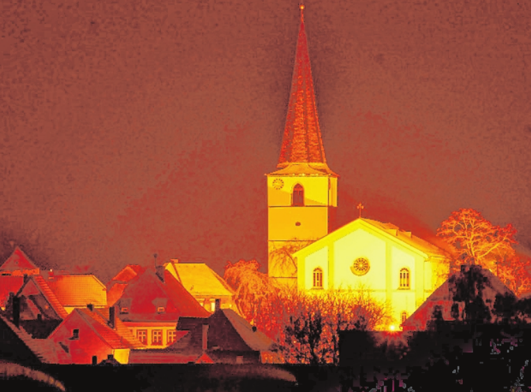 Herausragender Mittelpunkt Frankenwinheims ist die katholische St. Johanneskirche. FOTO: POLSTER Herausragender Mittelpunkt Frankenwinheims ist die katholische St. Johanneskirche. FOTO: POLSTER