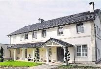 Eine Fassadensanierung bietet nicht nur energetische Vorteile. Hausbesitzer können ihr Eigenheim auch aufwerten. FOTOS: DJD/FSDE/MAISONSIGNEE - STOCK.ADOBE.COM Eine Fassadensanierung bietet nicht nur energetische Vorteile. Hausbesitzer können ihr Eigenheim auch aufwerten. FOTOS: DJD/FSDE/MAISONSIGNEE - STOCK.ADOBE.COM