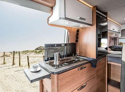 Auf die Gewinner wartet ein komfortabel ausgestattetes Wohnmobil Foto: Weinsberg