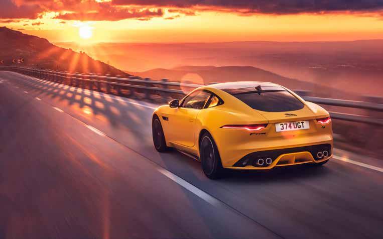 VERBRAUCHSANGABEN Jaguar F-Type V8: CO2 -Ausstoß (g/km): 184 Abgasnorm: Euro 6d; Effizienzklasse: E VERBRAUCHSANGABEN Jaguar F-Type V8: CO2 -Ausstoß (g/km): 184 Abgasnorm: Euro 6d; Effizienzklasse: E
