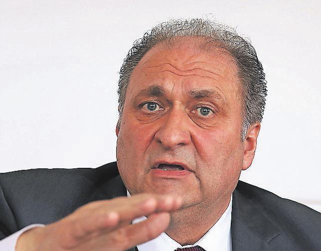 „An den guten Zukunftsperspektiven, die sich für junge Menschen im Handwerk eröffnen, hat auch Corona nichts geändert“, sagt Handwerkspräsident Hans-Peter Wollseifer. „An den guten Zukunftsperspektiven, die sich für junge Menschen im Handwerk eröffnen, hat auch Corona nichts geändert“, sagt Handwerkspräsident Hans-Peter Wollseifer.