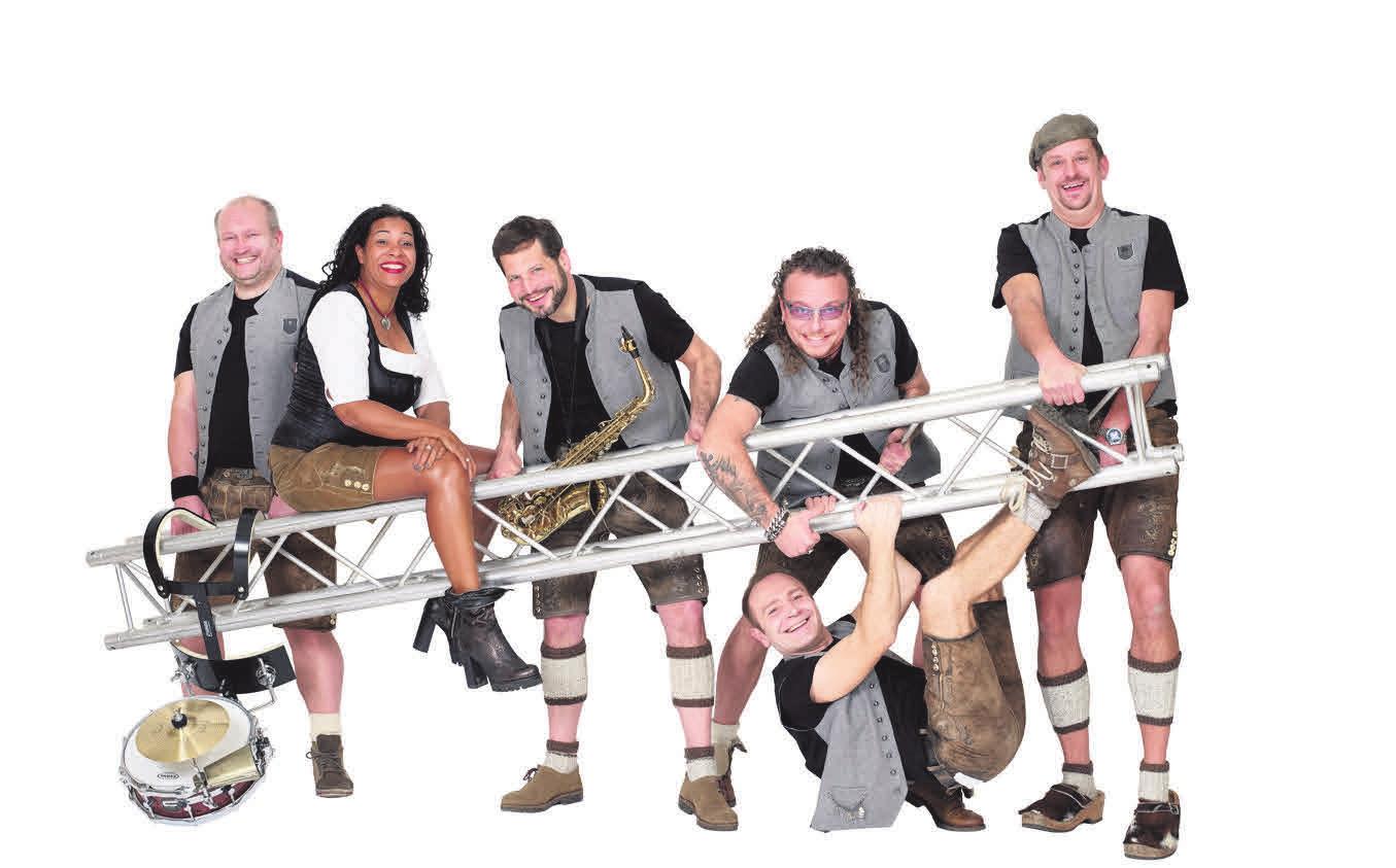 Die BayernStürmer aus Bockenem verbreiten Oktoberfestatmosphäre Die BayernStürmer aus Bockenem verbreiten Oktoberfestatmosphäre