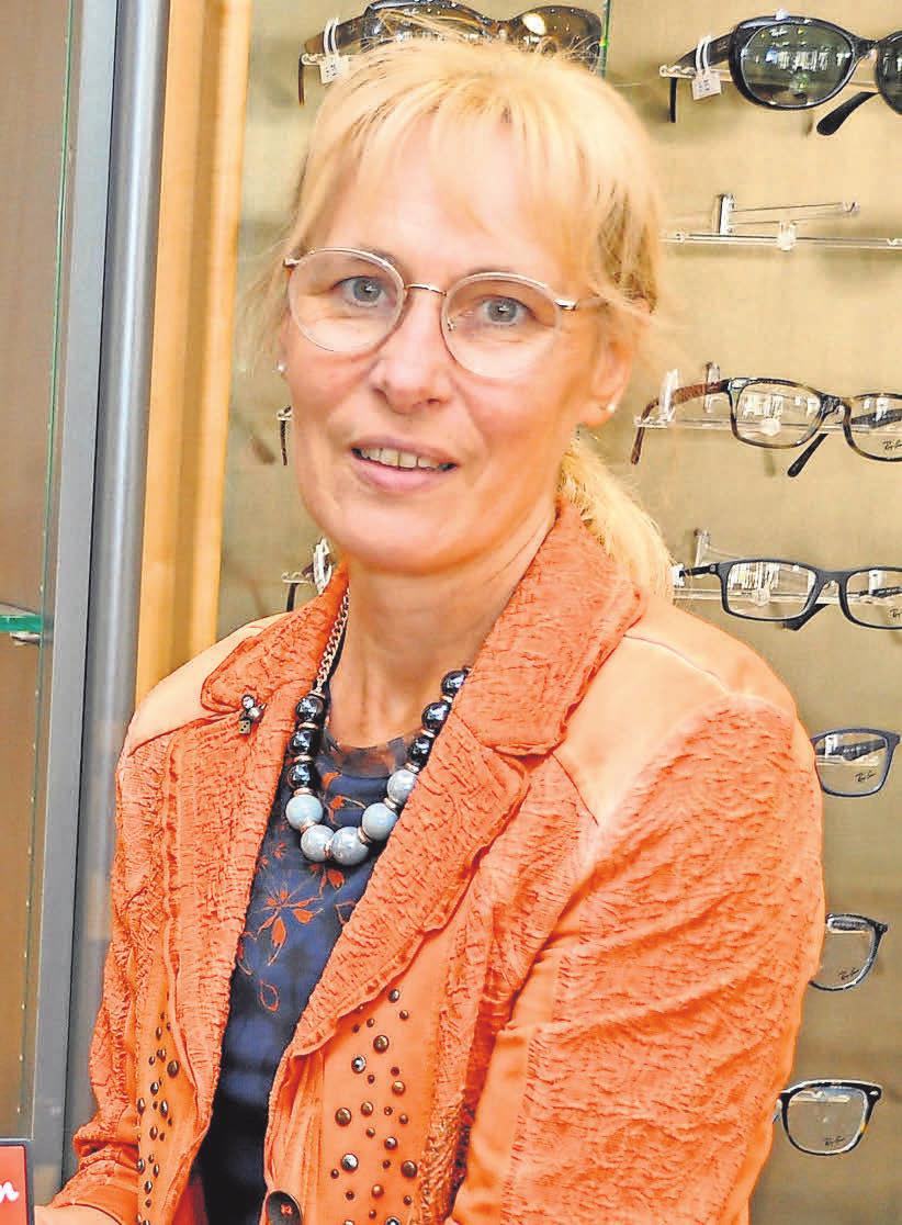 Silvia Krone empfiehlt hochwertige Gläser von Varilux. Silvia Krone empfiehlt hochwertige Gläser von Varilux.