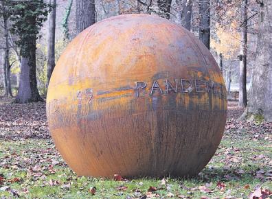 Die Skulptur in Leibnitz Die Skulptur in Leibnitz