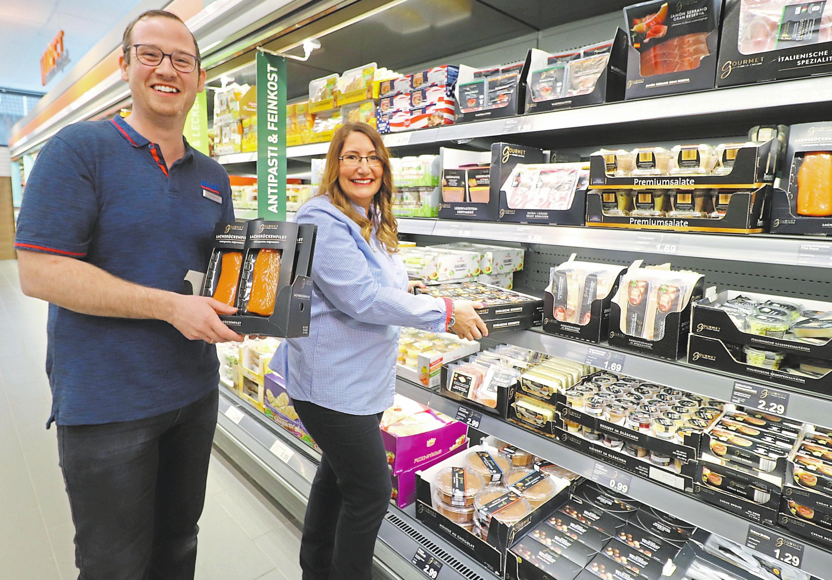 Im Kühlregal finden die Kunden auch Antipasti und andere Gourmetprodukte. Im Kühlregal finden die Kunden auch Antipasti und andere Gourmetprodukte.