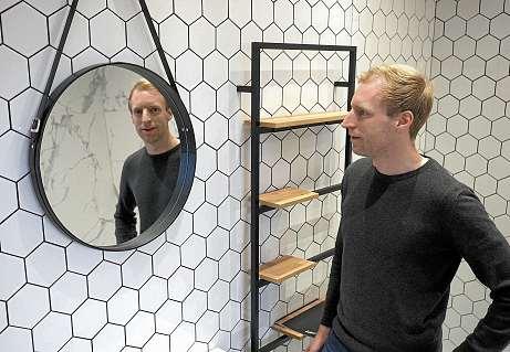Inspirationsquelle und Ideengeber für die persönliche Wohlfühlatmosphäre: Henning Miede zeigt neueste Fliesentrends für Küche und Bad. FOTO: HOP Inspirationsquelle und Ideengeber für die persönliche Wohlfühlatmosphäre: Henning Miede zeigt neueste Fliesentrends für Küche und Bad. FOTO: HOP