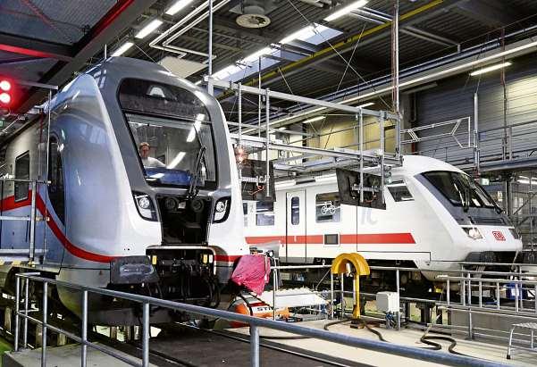 Wer sich für einen technischen Beruf bei der Deutschen Bahn interessiert, kann jetzt noch einen Ausbildungsplatz ergattern. FOTO: BODO SCHACKOW / DPA Wer sich für einen technischen Beruf bei der Deutschen Bahn interessiert, kann jetzt noch einen Ausbildungsplatz ergattern. FOTO: BODO SCHACKOW / DPA