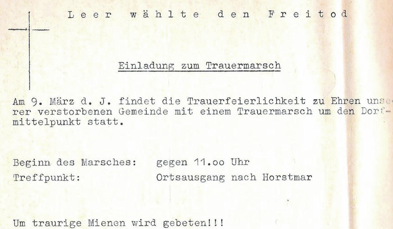 Als der Zusammenschluss feststand, lud der Stammtisch „Schluckspechte“ zum Trauermarsch ein. Und legte auf den Hinweis wert, dass die Teilnehmer traurige Mienen aufsetzen sollen. Als der Zusammenschluss feststand, lud der Stammtisch „Schluckspechte“ zum Trauermarsch ein. Und legte auf den Hinweis wert, dass die Teilnehmer traurige Mienen aufsetzen sollen.