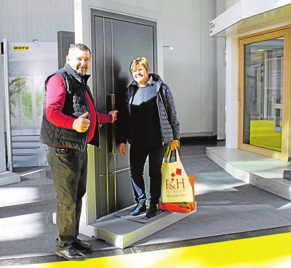 Wer einen Experten aus der Baubranche suchte, der musste nur in die Halle 7 zur Bau im Lot gehen. Hier präsentierten die qualitätsbewussten Aussteller sich und ihre Leistungen. Wer einen Experten aus der Baubranche suchte, der musste nur in die Halle 7 zur Bau im Lot gehen. Hier präsentierten die qualitätsbewussten Aussteller sich und ihre Leistungen.