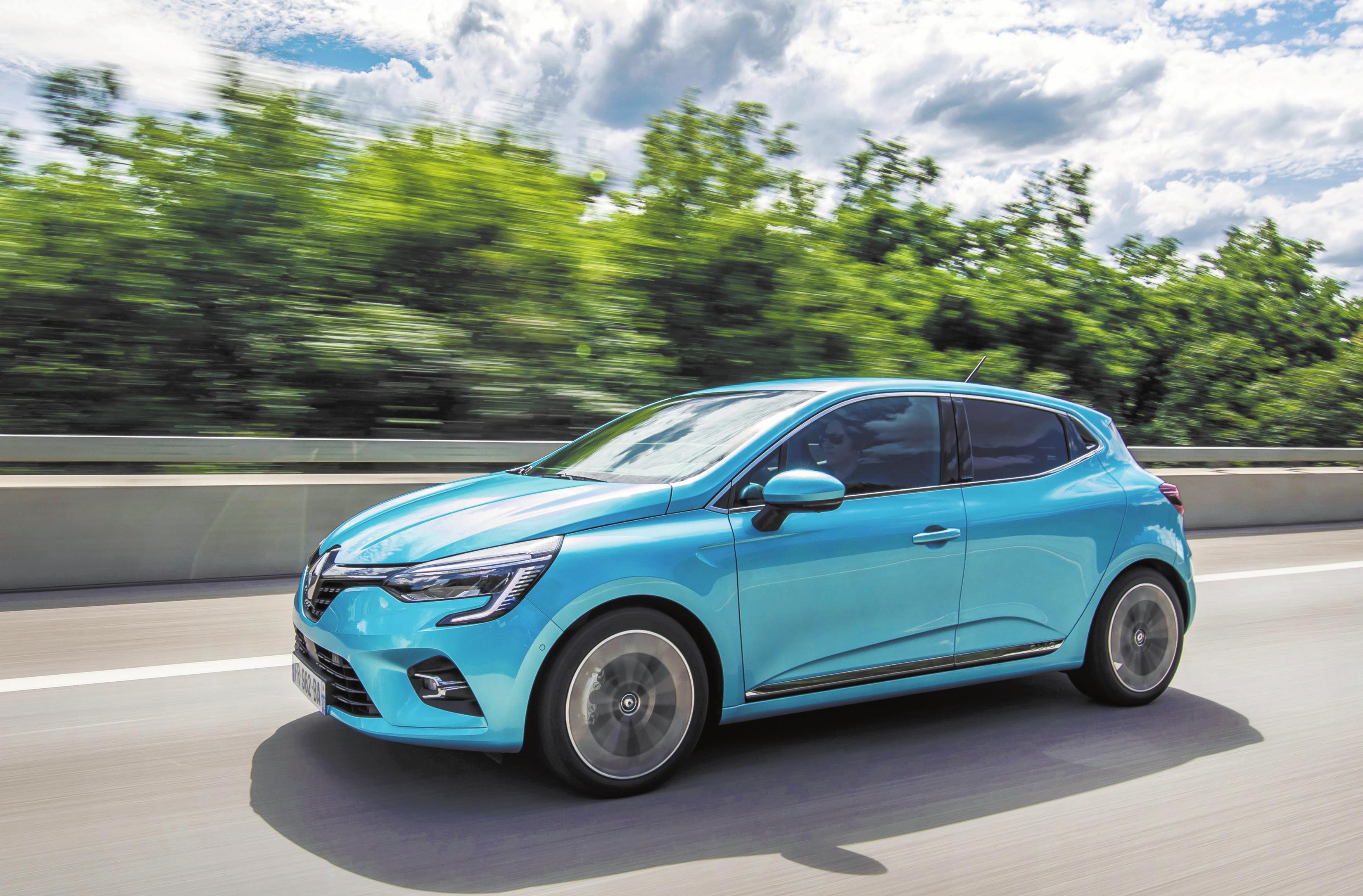 Der Renault Capture E-Tech schafft mit seinem Plug-in-Hybridantrieb bis zu 65 Kilometer rein elektrisch. Bild: Renault