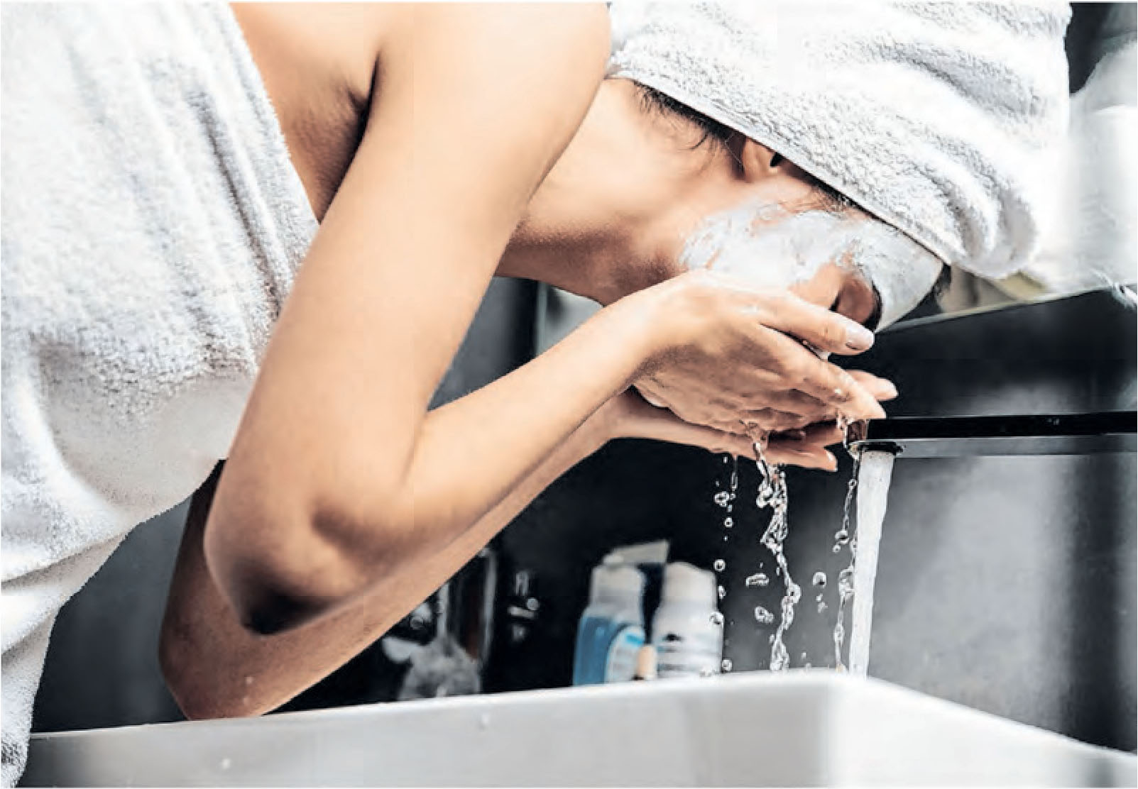 Wer heute sein Badezimmer sanieren möchte, sollte sich bereits jetzt auch schon Gedanken über die Zukunft machen. Foto: Shift Drive/Shutterstock.com Wer heute sein Badezimmer sanieren möchte, sollte sich bereits jetzt auch schon Gedanken über die Zukunft machen. Foto: Shift Drive/Shutterstock.com