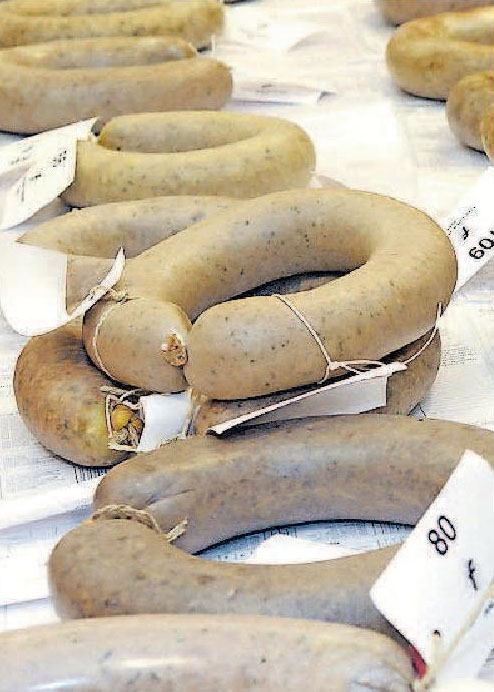 Gibt es bei Schlachtfesten und wird auch immer wieder bei Wettbewerben getestet: Leberwurst. ARCHIVFOTO: KUN Gibt es bei Schlachtfesten und wird auch immer wieder bei Wettbewerben getestet: Leberwurst. ARCHIVFOTO: KUN