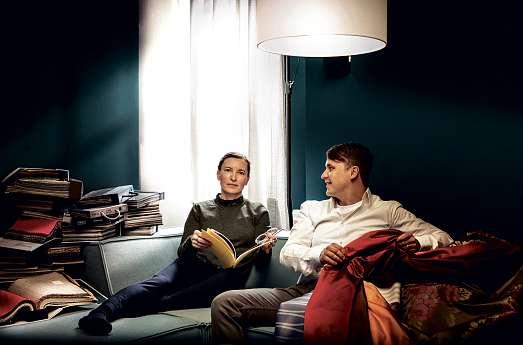 Schaffen Räume zum Wohlfühlen: Eike und Nils Lenschau von Das Fenster Einrichtungen. FOTO: PEPE LANGE Schaffen Räume zum Wohlfühlen: Eike und Nils Lenschau von Das Fenster Einrichtungen. FOTO: PEPE LANGE