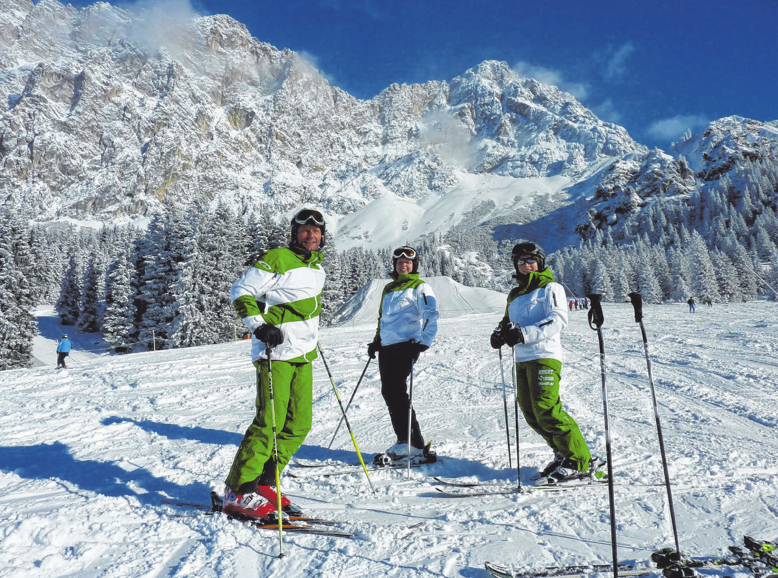 Jetzt beginnt die Zeit der Skiausfahrten. HIer waren die Skifahrer des VfL Munderkingen in Ehrwald. FOTO: OH Jetzt beginnt die Zeit der Skiausfahrten. Hier waren die Skifahrer des VfL Munderkingen in Ehrwald. FOTO: OH