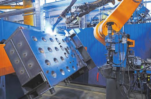 Qualifizierte Fachkräfte von morgen können sich schon heute auf das firmeninterne Know-how stützen und einen modernen Maschinenpark nützen. Foto: Fröling Qualifizierte Fachkräfte von morgen können sich schon heute auf das firmeninterne Know-how stützen und einen modernen Maschinenpark nützen. Foto: Fröling