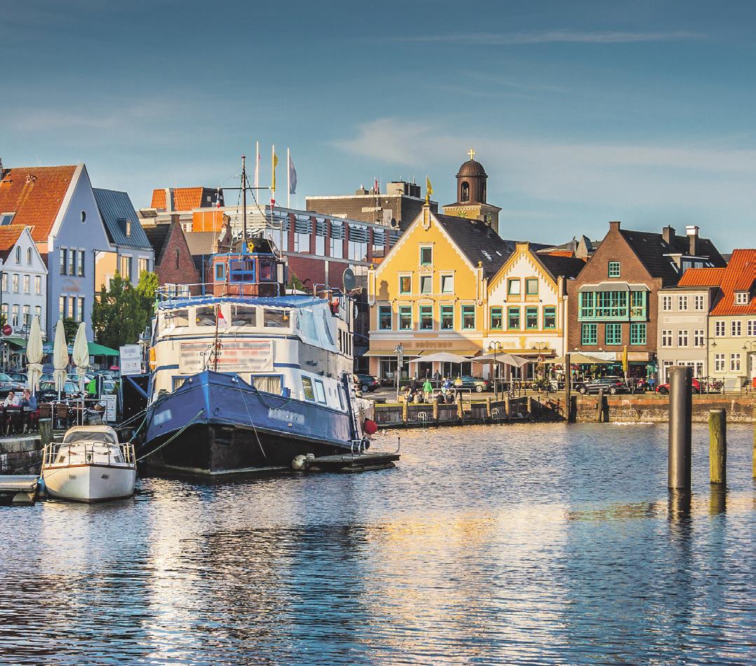 Der malerische Hafen von Husum. Foto: Shutterstock | canadastock