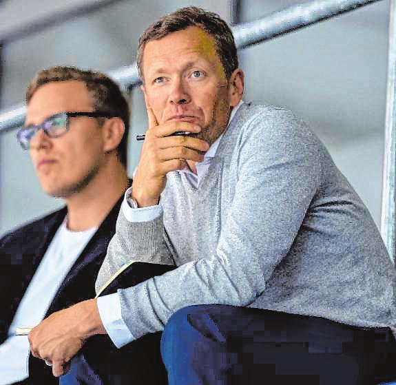 Sportmanager Jan-Axel Alavaara profitiert bei den Transfers von seinem großen Netzwerk. BILD: BINDER Sportmanager Jan-Axel Alavaara profitiert bei den Transfers von seinem großen Netzwerk. BILD: BINDER