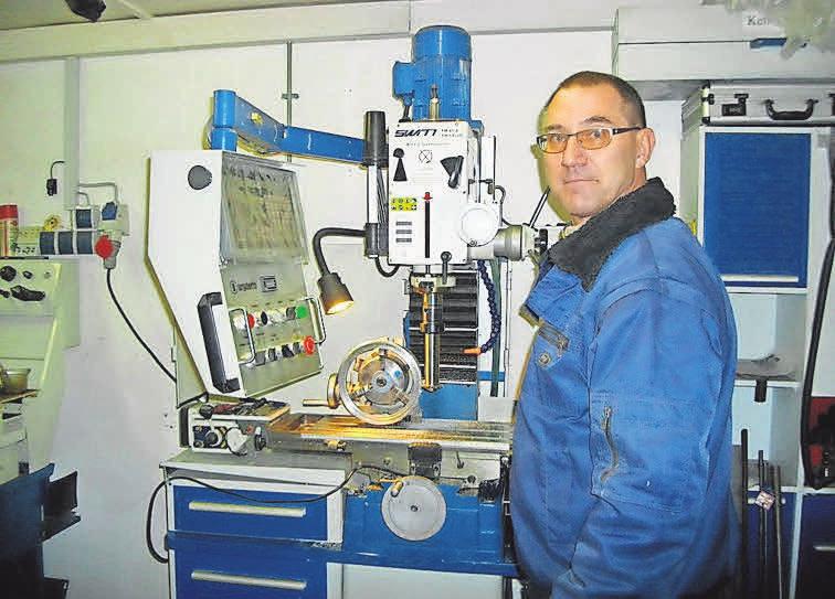 Jörg Burgdorf ist Handwerker mit umfassendem Know-how. Jörg Burgdorf ist Handwerker mit umfassendem Know-how.