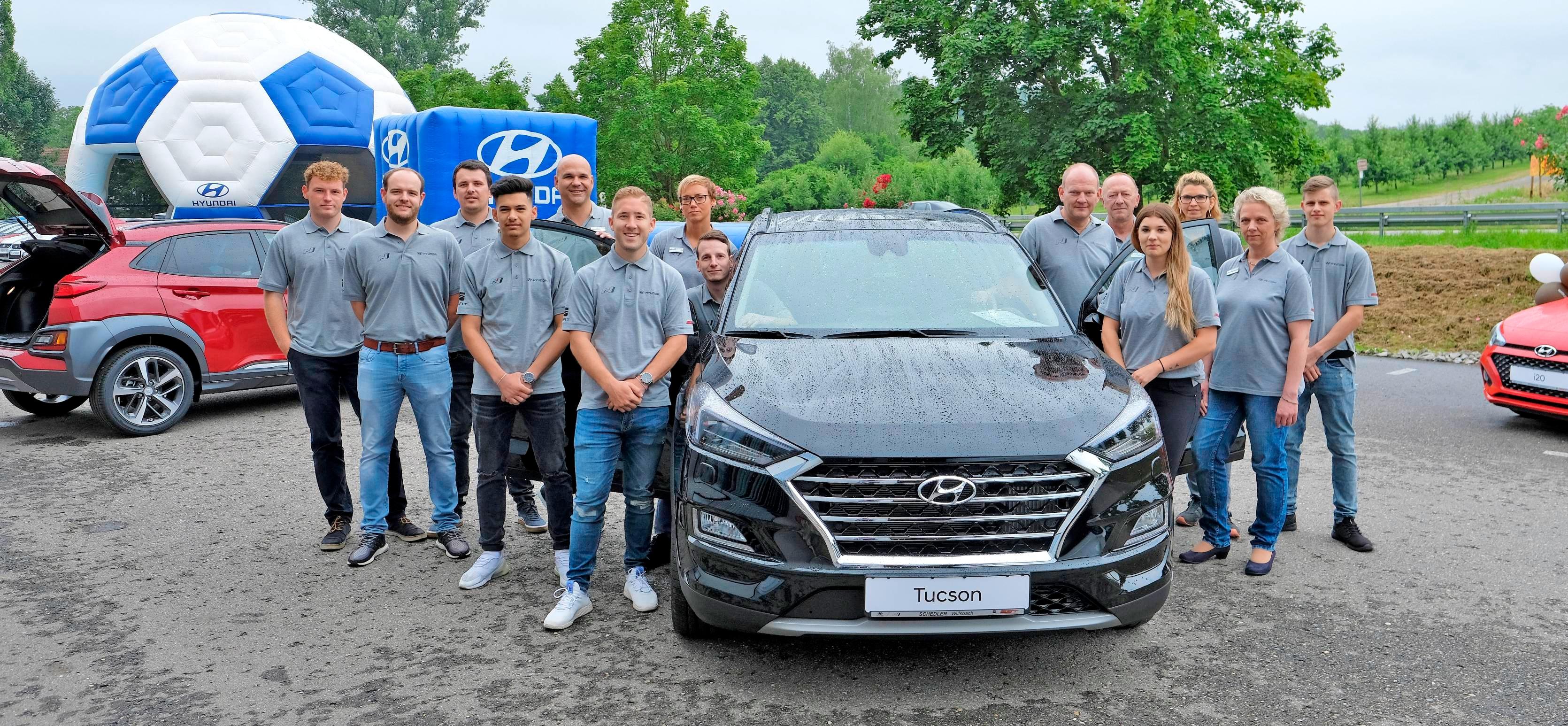 Das kompetente und freundliche Team des Autohauses Schedler in Obersulm-Willsbach bietet nun einen Rund-um-Service für Neu- und Gebrauchtwagen der Marke Hyundai an. Fotos: Dennis Mugler Das kompetente und freundliche Team des Autohauses Schedler in Obersulm-Willsbach bietet nun einen Rund-um-Service für Neu- und Gebrauchtwagen der Marke Hyundai an. Fotos: Dennis Mugler