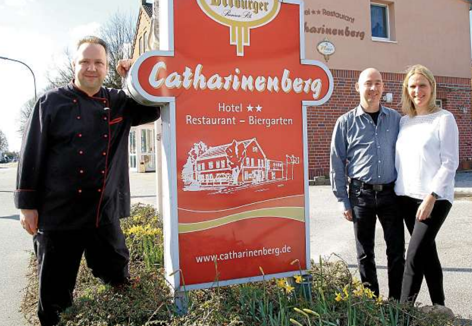 Matthias Lars Wenger nimmt jedes Auto beim Frühjahrscheck genau unter die Lupe. FOTO: KIE Matthias Lars Wenger nimmt jedes Auto beim Frühjahrscheck genau unter die Lupe. FOTO: KIE