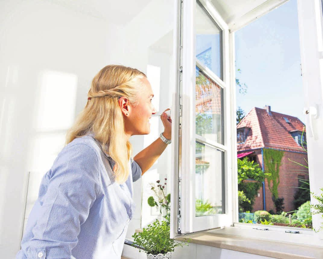 Im Altbau erhöhen neue Fenster die Wohnqualität und senken den Energieverbrauch. FOTO: DJD/ FENSTERHELD/ALEXANDER FANSLAU Im Altbau erhöhen neue Fenster die Wohnqualität und senken den Energieverbrauch. FOTO: DJD/ FENSTERHELD/ALEXANDER FANSLAU