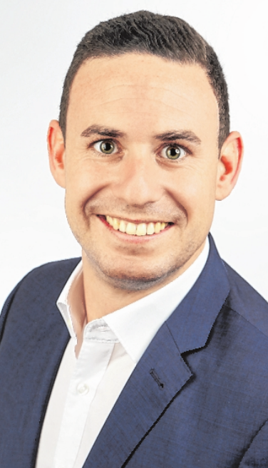 Tobias Stöth. Tobias Stöth.