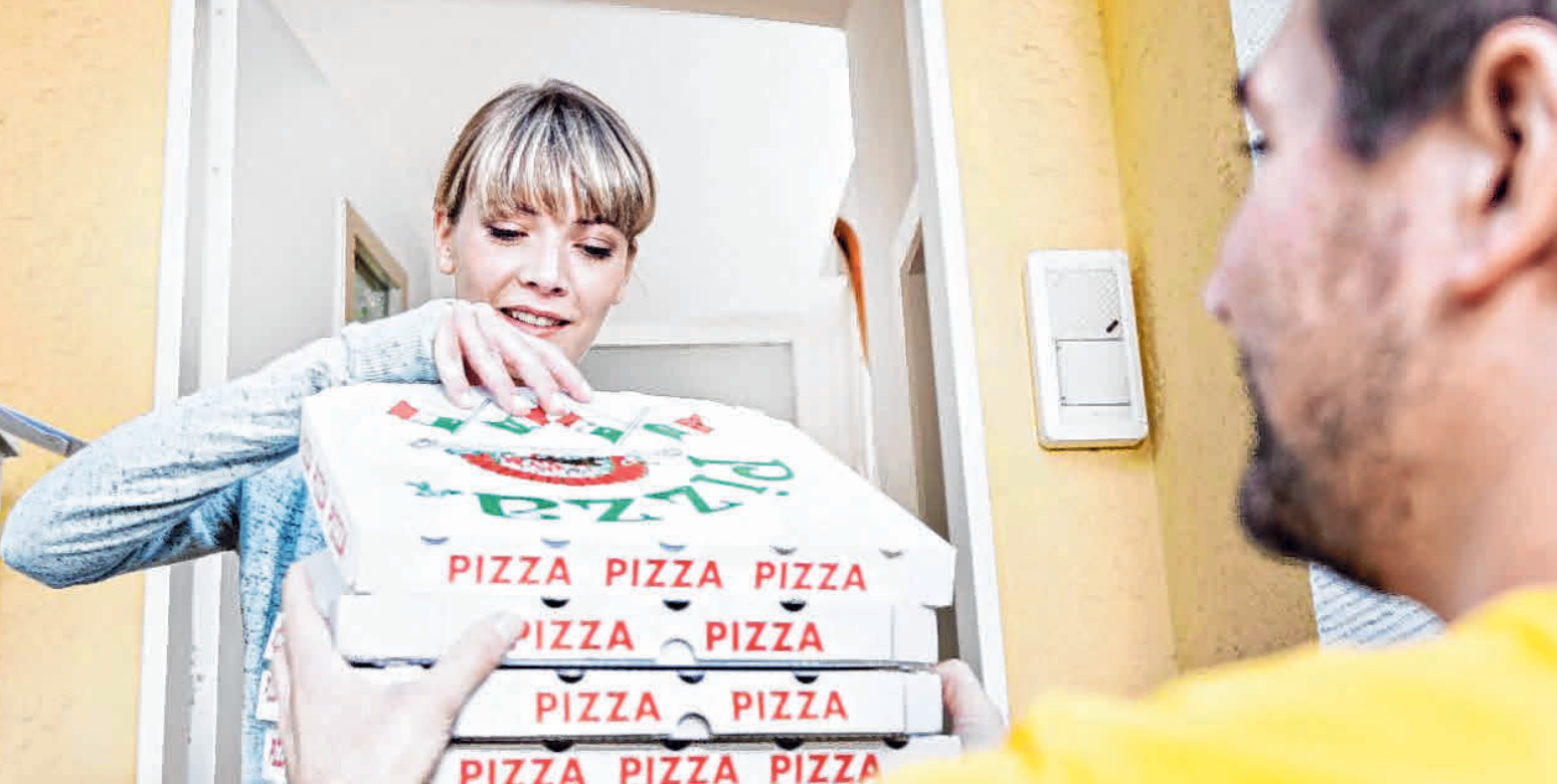 Wenn der Pizzabote zweimal klingelt... dann kann der Herd kalt bleiben. FOTO: ARCHIV Wenn der Pizzabote zweimal klingelt... dann kann der Herd kalt bleiben. FOTO: ARCHIV