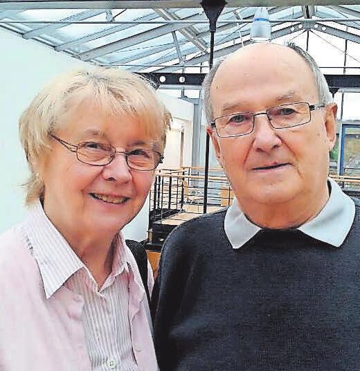 Klaus und Marianne Brozio, die in Ahrensbök durch Begeisterung für die Gill Spuren hinterlassen haben. Klaus und Marianne Brozio, die in Ahrensbök durch Begeisterung für die Gill Spuren hinterlassen haben.