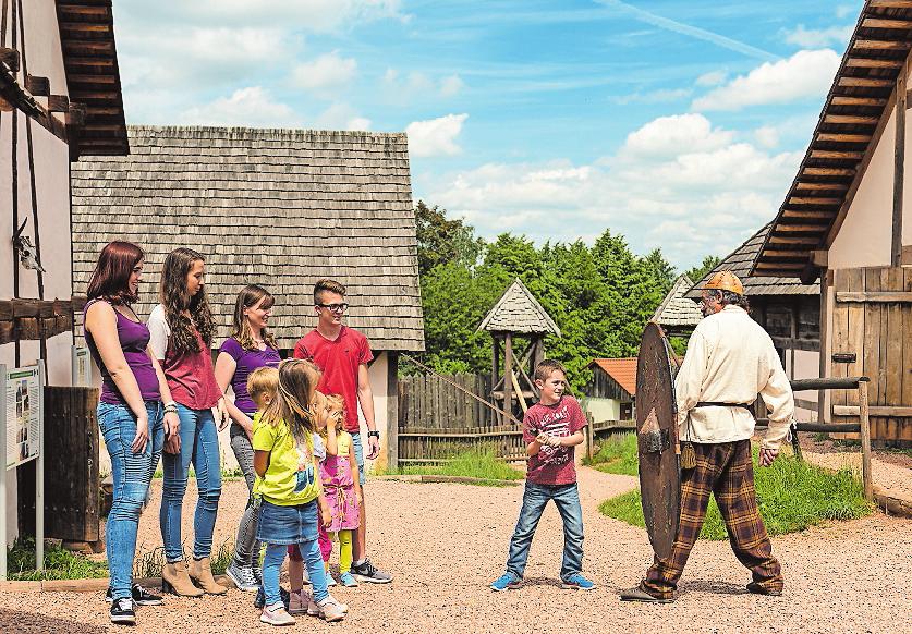 Ein Ziel für Alt und Jung: das kleine Dorf. Foto: Donnersberg-Touristik/frei Ein Ziel für Alt und Jung: das kleine Dorf. Foto: Donnersberg-Touristik/frei