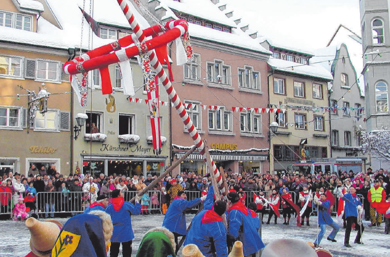 Das Narrenbaumstellen ist der Auftakt zum närisschen Treiben in Wangen. Das Narrenbaumstellen ist der Auftakt zum närisschen Treiben in Wangen.